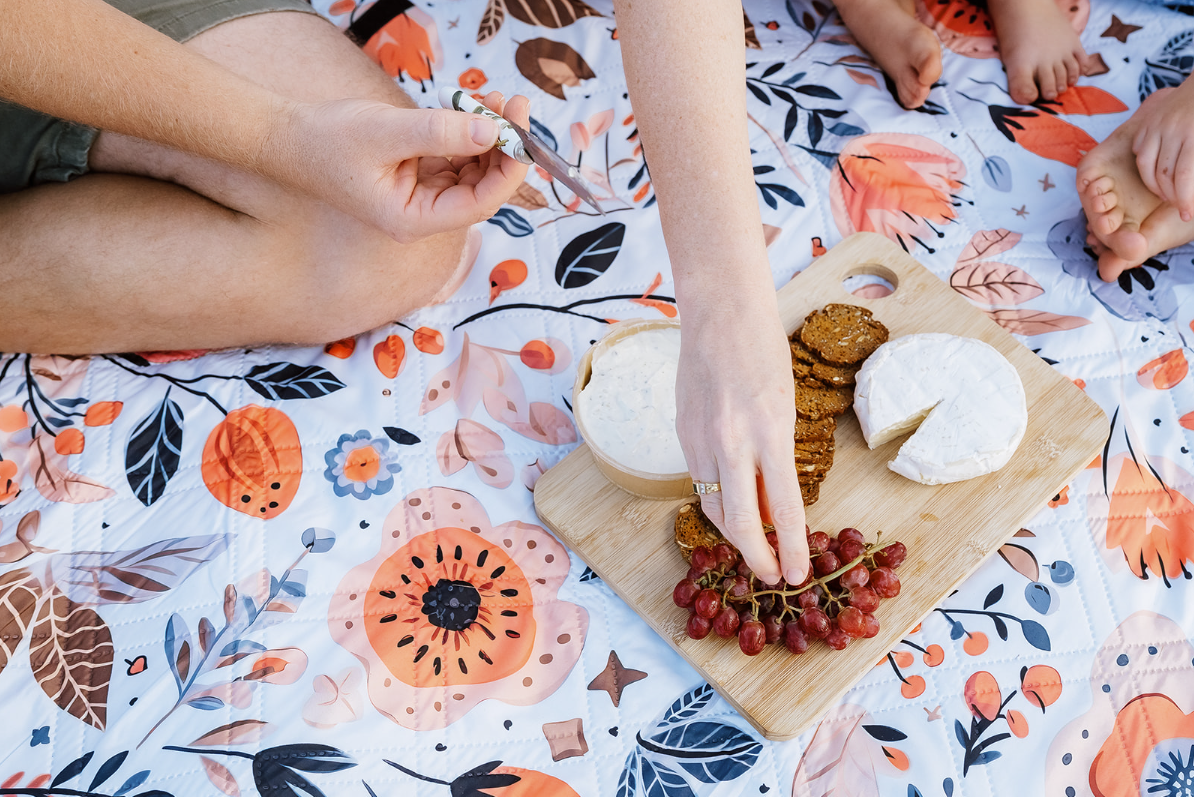 2m Round Picnic Blanket – Waterproof, Sand-Free, Outdoor Family Rug (Spring Blossom) image 6