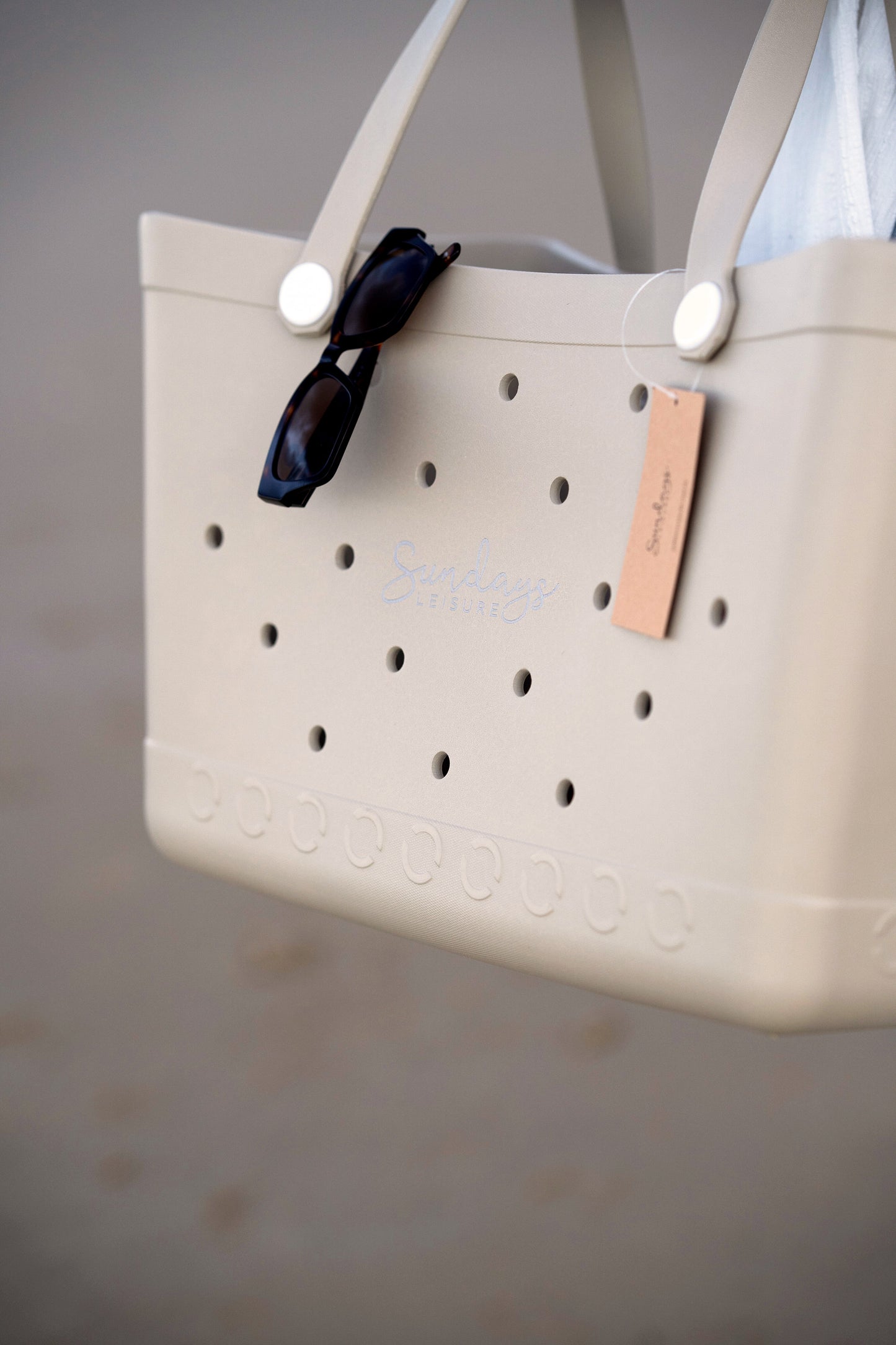 XL Waterproof Beach Tote Bag - Sand-Free Rubber Design with Inside Zipper Pocket - Sand Storm - Sunday Crew