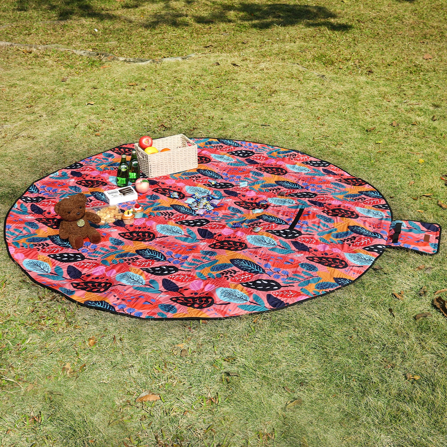 2m Round Picnic Blanket – Waterproof, Sand-Free, Outdoor Family Rug (Native Fusion) image 8